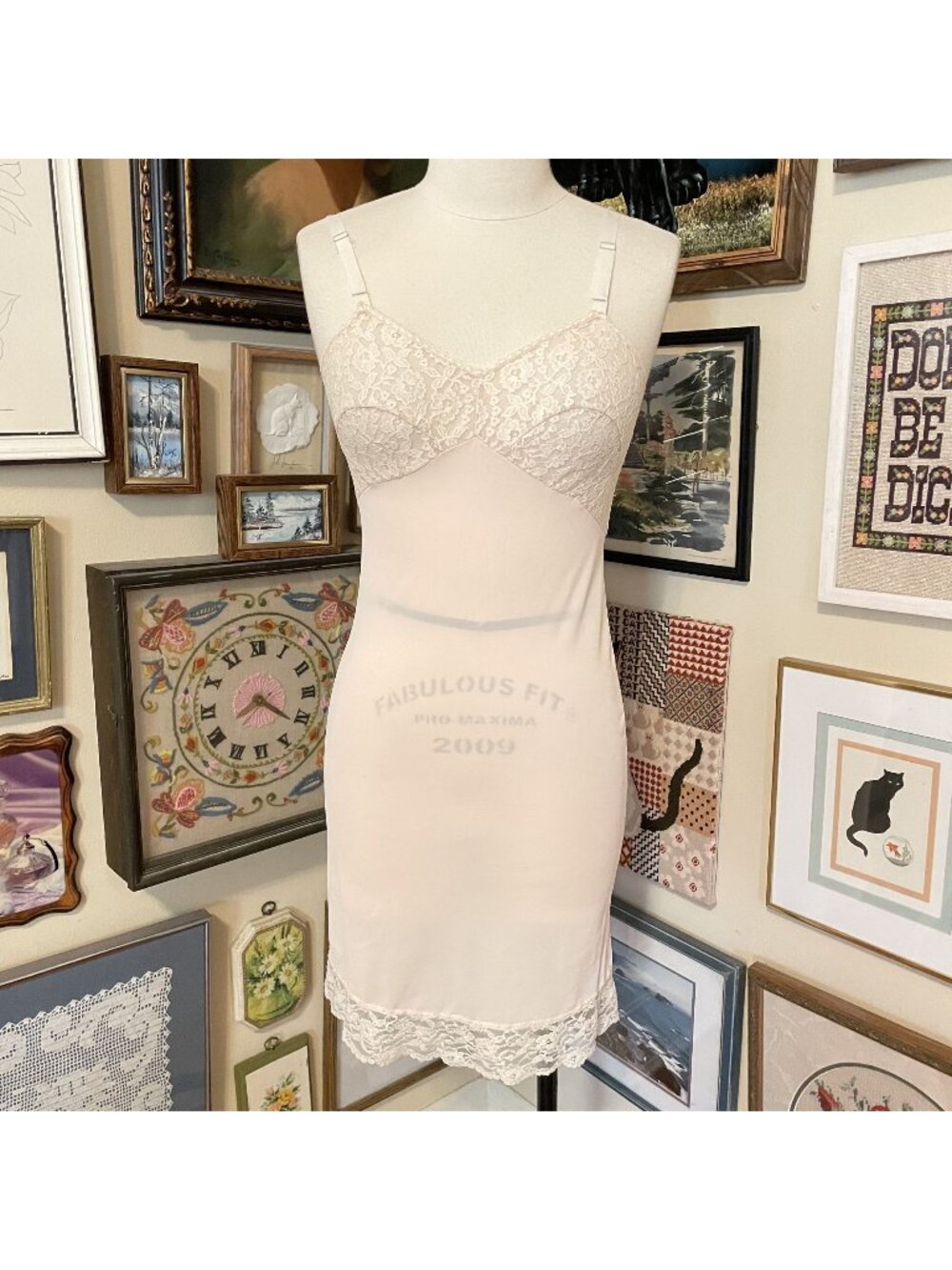 50s Vintage Mode O'Day Pink Lace Bust Full Slip Dress with Adjustable Straps Siz